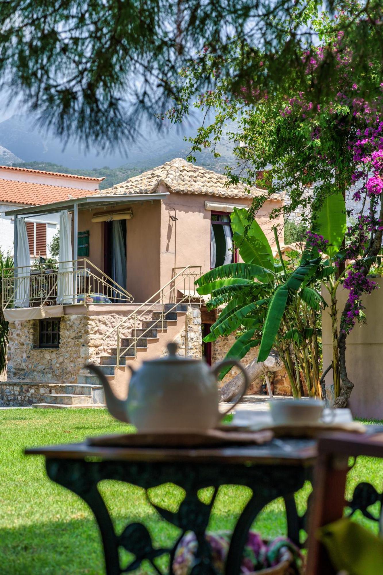 Malsova Maisonette Kotronion  Extérieur photo
